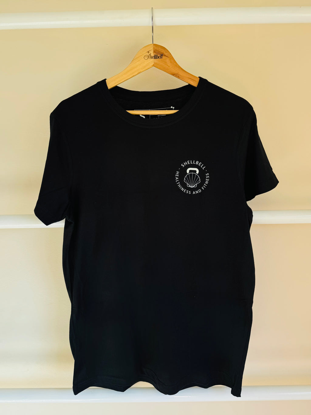 Polera Negra Enjoy the Progress