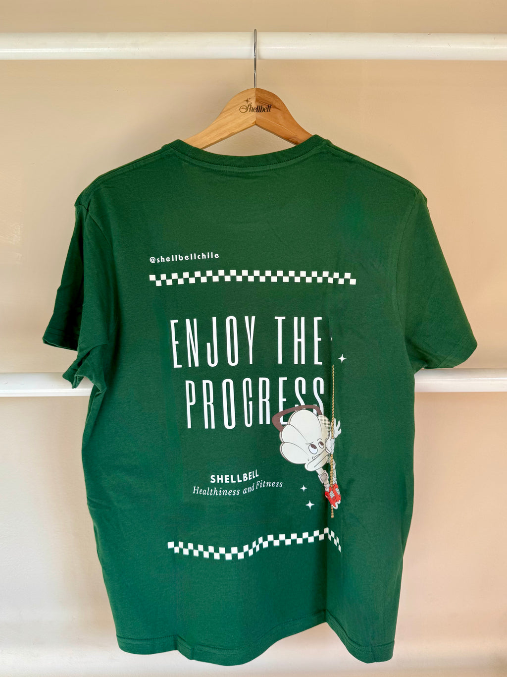 Polera Negra Enjoy the Progress