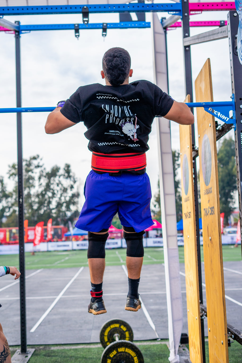 Polera burdeo - Enjoy the process 🖤✨